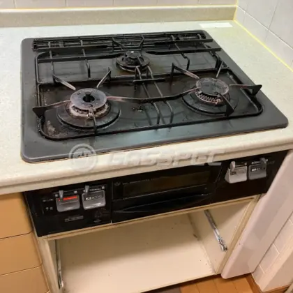 施工前のビルトインガスコンロ（DG3268NR）