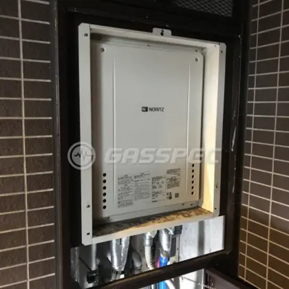 施工後の給湯器（ノーリツ GT-2460SAWX-H-1 BL）