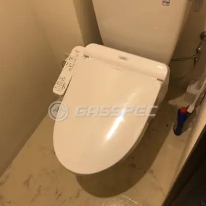 施工後の便座（TOTO TCF2222E#NW1）
