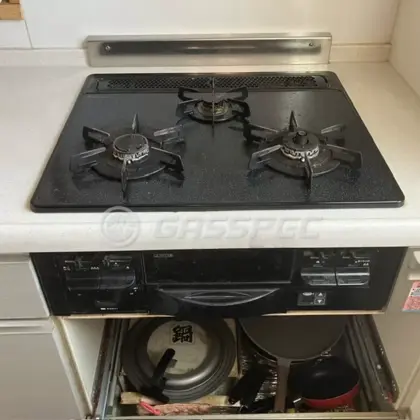 施工前のビルトインガスコンロ（C3WD8RNTLG）