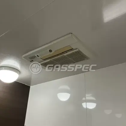 施工前の浴室乾燥機（161-R910）