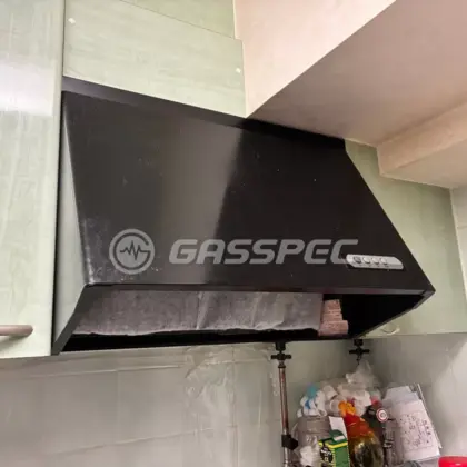 施工前のレンジフード（QG60SB2）
