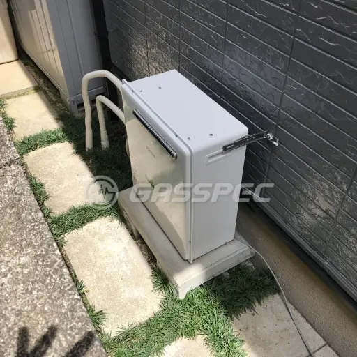交換後の給湯器（リンナイ RUF-A2400SAG(B)）