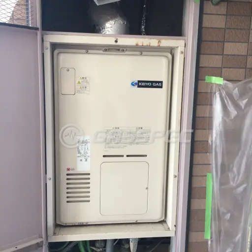 交換前の暖房熱源機（リンナイ RUFH-V2400SAU2-6）