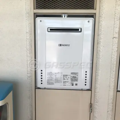 施工後の給湯器（ノーリツ GT-2460AWX-1 BL）