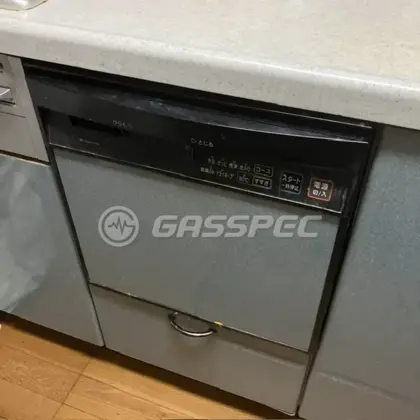 施工前のビルトイン食洗機（NP-P45X1P1TM）