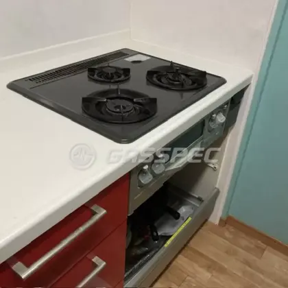施工前のビルトインガスコンロ（PKD-35EGV-L）