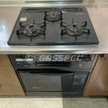 施工前のビルトインガスコンロ（HR-BN3B-H6GBL/GR-S3500）