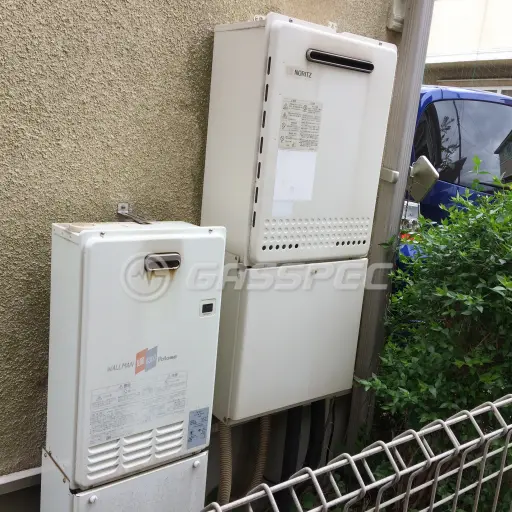 交換前の暖房熱源機（ノーリツ及びパロマ GT-2028AWX及びDW-5000）