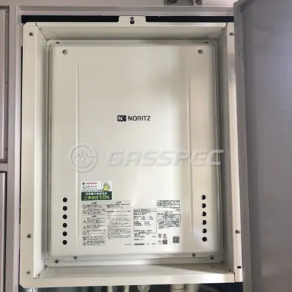 施工後の給湯器（ノーリツ GT-2460SAWX-H-1 BL）