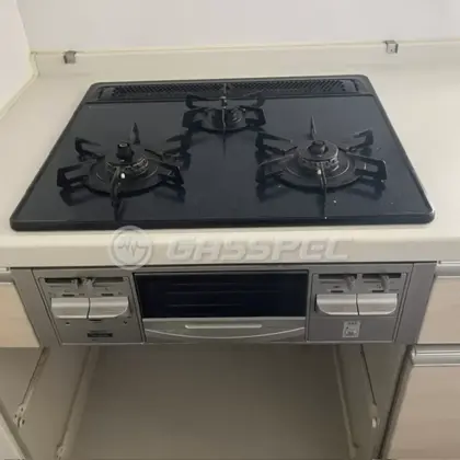 施工前のビルトインガスコンロ（DG32E1SSSVR）