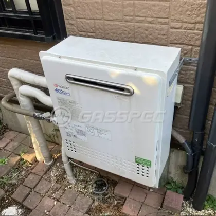 施工前の給湯器（GT-C2452SARX-2）