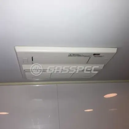 施工前の浴室乾燥機（RBH-C336K1P）