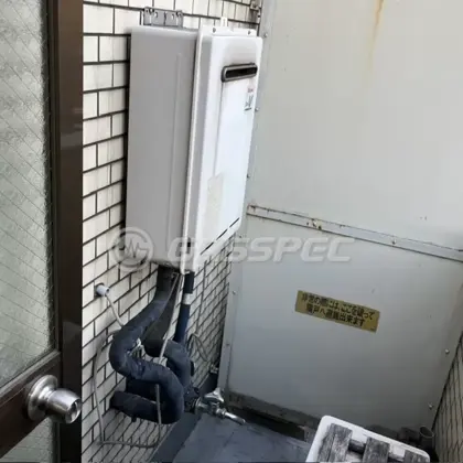 施工前の給湯器（RUX-V2015W-E）