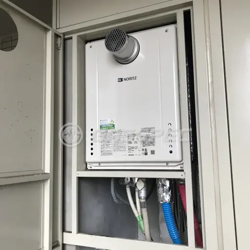 交換後の給湯器（ノーリツ GT-2460SAWX-T-1 BL）