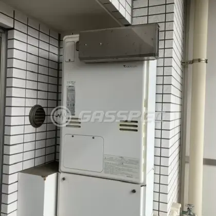 施工前の暖房熱源機（RUFH-V2403AA2-3）