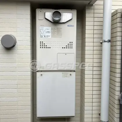 施工前の暖房熱源機（GTH-C2436AWX3H-T）