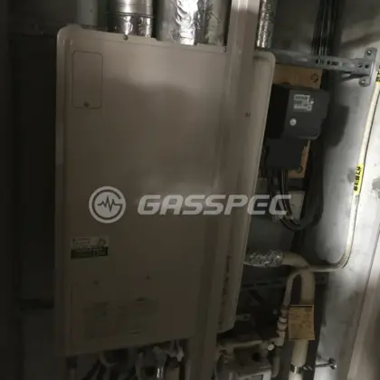 施工後の暖房熱源機（リンナイ RUFH-A2400SAFF2-1）