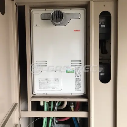 施工後の暖房熱源機（リンナイ RUFH-A2400AT2-3）
