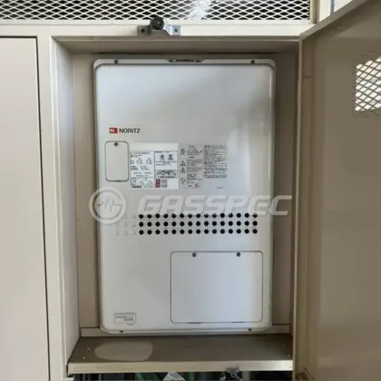 施工前の暖房熱源機（GTH-2417AWX3H-H）