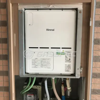 施工後の暖房熱源機（リンナイ RVD-A2400AU2-3(B)）