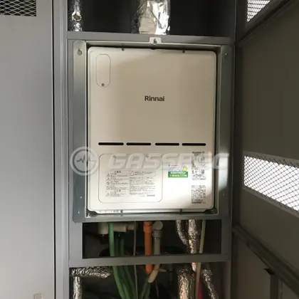 施工後の暖房熱源機（リンナイ RVD-A2400AU2-3(B)）