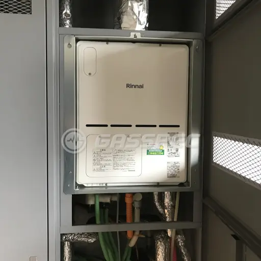 交換後の暖房熱源機（リンナイ RVD-A2400AU2-3(B)）