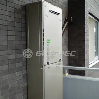 施工後の暖房熱源機（リンナイ RUFH-E2405AW2-3(A)）