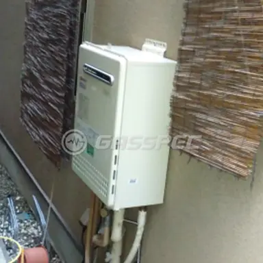 施工後の給湯器（ノーリツ GT-C2452AWX-2 BL）