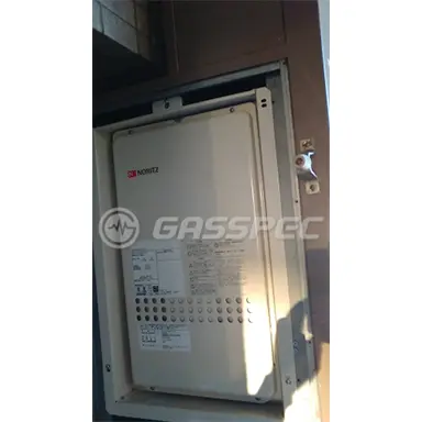 施工後の給湯器（ノーリツ GQ-2427AWX-TB-DX BL）