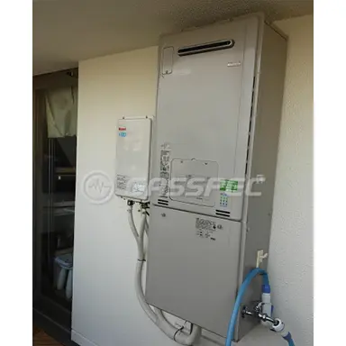 施工後の暖房熱源機（リンナイ RUFH-E2405AW2-3）