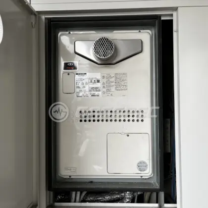 施工前の暖房熱源機（GTH-2434SAWX6H-T）