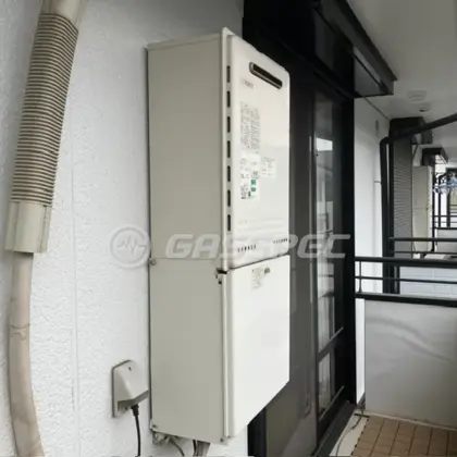 施工前の給湯器（RUF-A2000SAW）