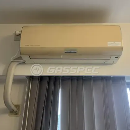 施工前のエアコン（RAS-506GDR）