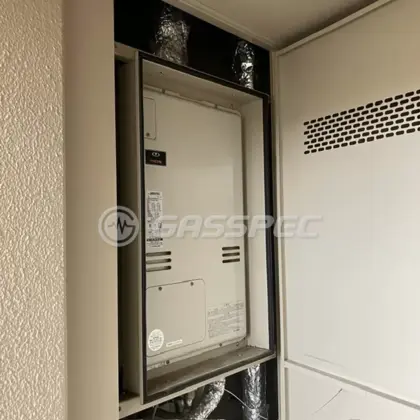 施工前の暖房熱源機（RUFH-V2403SAU2-6）