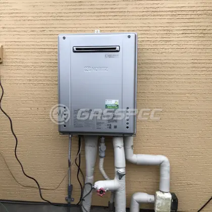 施工後の給湯器（ノーリツ GT-C2462SAWX BL）