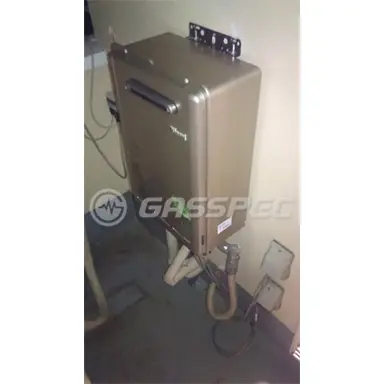 施工後の給湯器（リンナイ RUX-E1610W）