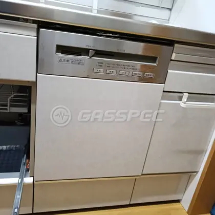 施工前のビルトイン食洗機（NP-P45VE3WSW）