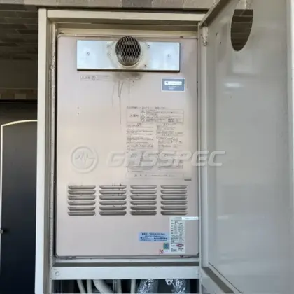 施工前の暖房熱源機（AT-245RA4-S）