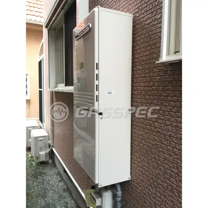 施工後の給湯器（ノーリツ GT-C2452AWX-2 BL）