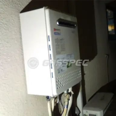 施工後の給湯器（ノーリツ GT-C2052SAWX-2 BL）
