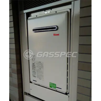 施工後の給湯器（リンナイ RUF-A1615SAW(A)）