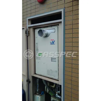 施工後の暖房熱源機（リンナイ RUFH-V2403SAT2-3(B)）