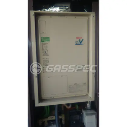施工後の暖房熱源機（リンナイ RUFH-V2403SAU2-3(B)）