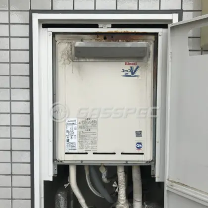 施工前の給湯器（RUF-A2003SAW(A）