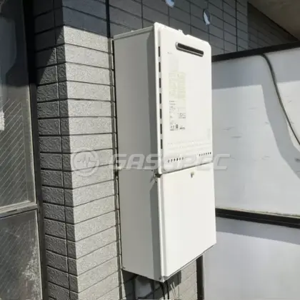 施工前の給湯器（GT-1628SAWX）