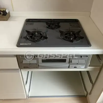 施工前のビルトインガスコンロ（RB32AH2SVLC）