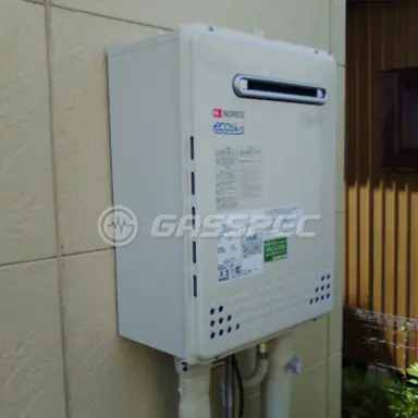 施工後の給湯器（ノーリツ GT-C2452AWX-2 BL）