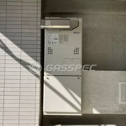 施工前の暖房熱源機（GTH-C2439AWX6H-L）