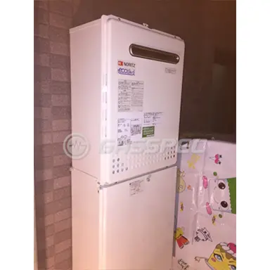 施工後の給湯器（ノーリツ GT-C2452AWX-2 BL）